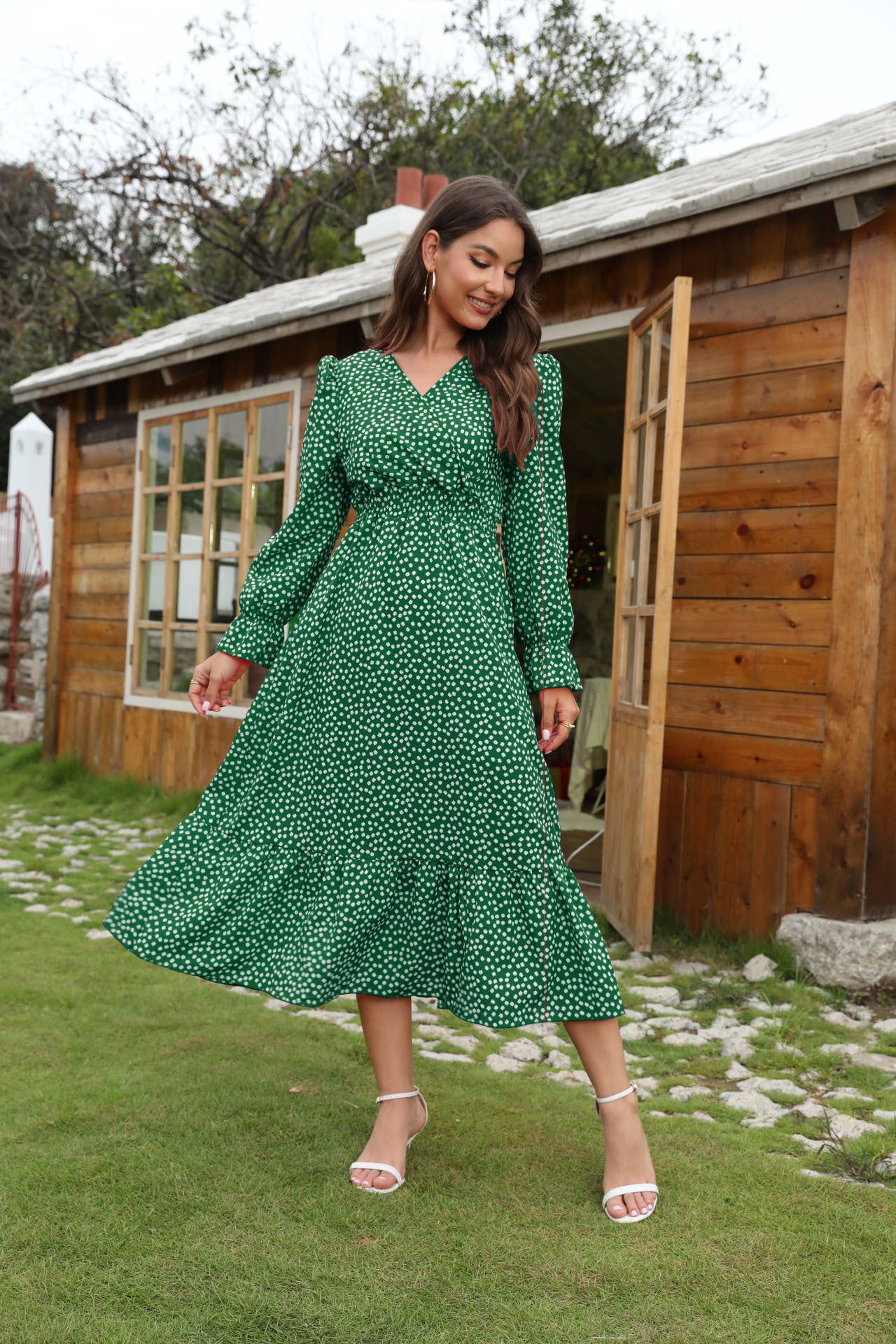 V-neck Holiday European And American Style Dress
