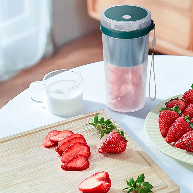 Juicer Cup Sports Bottle Fruit Blender