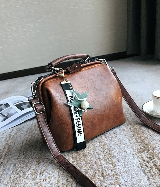 New Fashion Handbags Trend Line Retro Ladies Shoulder Doctor Bag